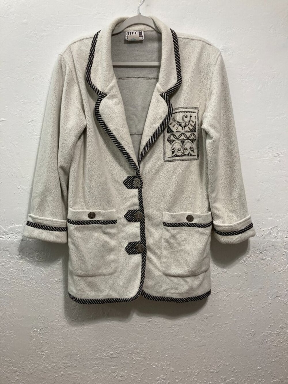 Vintage City Girl Sport Embellisment Button up Jacket Sweater Preppy Off White M